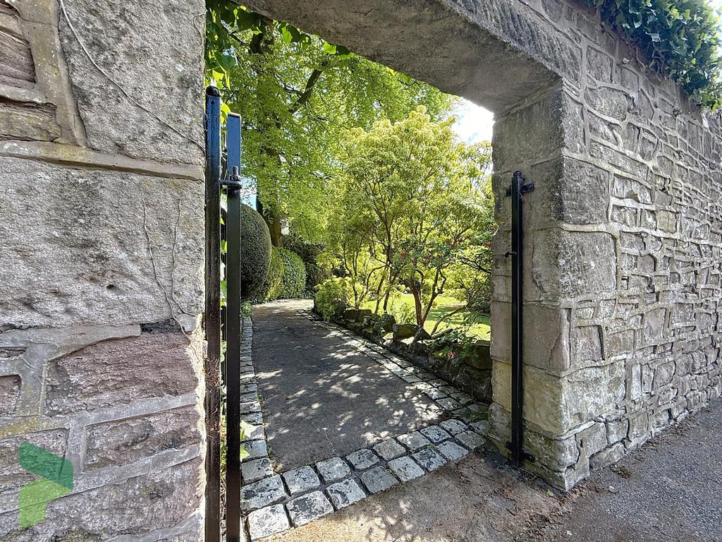 Gardens Entrance