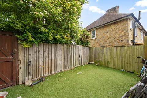 205 Wrythe Lane, Carshalton, SM5 1TZ
