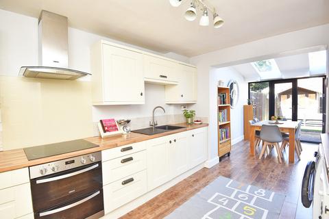 11 Devonshire Way, Harrogate, HG1 4BH