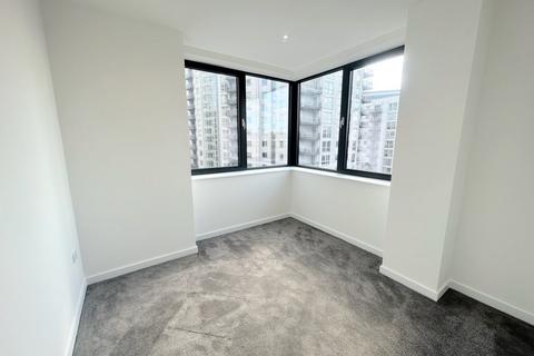 2 bedroom apartment to rent, Normandy House, Basingstoke RG21