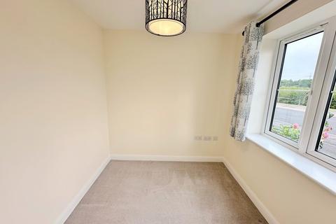 15 Centenary Fields, Bramley, Tadley, RG26 5GU
