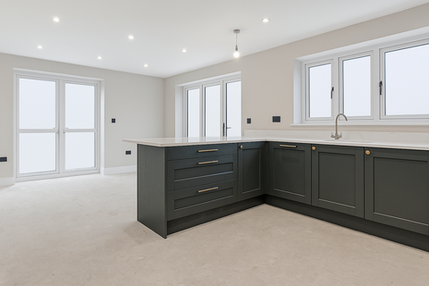 4 bedroom detached house for sale, 123 Dickens Heath Road, Solihull B90