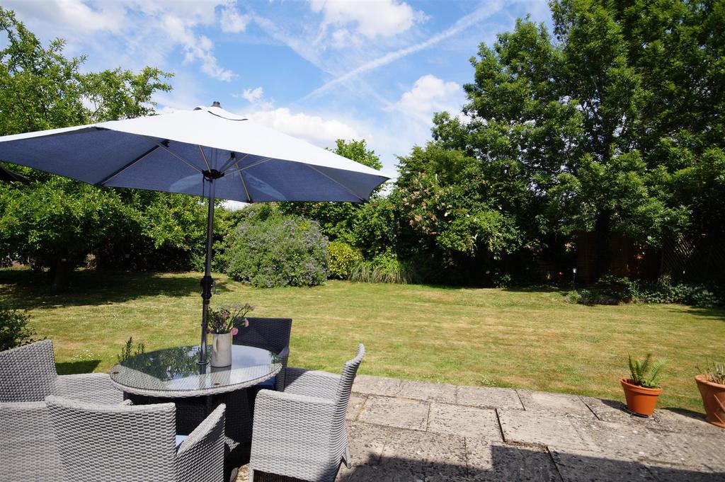 41 garden umbrella.JPG