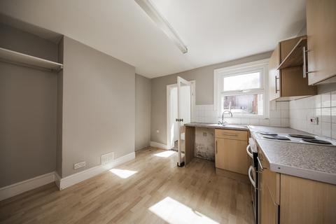 2 bedroom terraced house for sale, Quarry Road, Tunbridge Wells