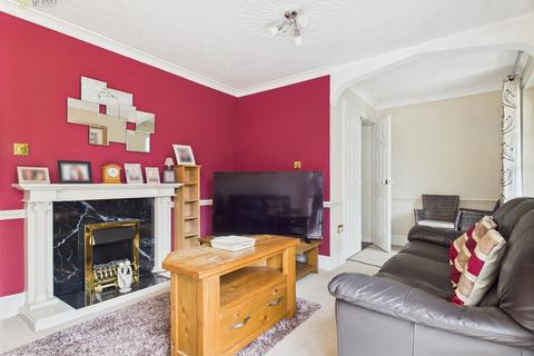 114 Brook Farm Walk, Birmingham, B37 6SE