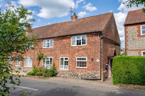 4 bedroom cottage for sale, Weasenham, King's Lynn