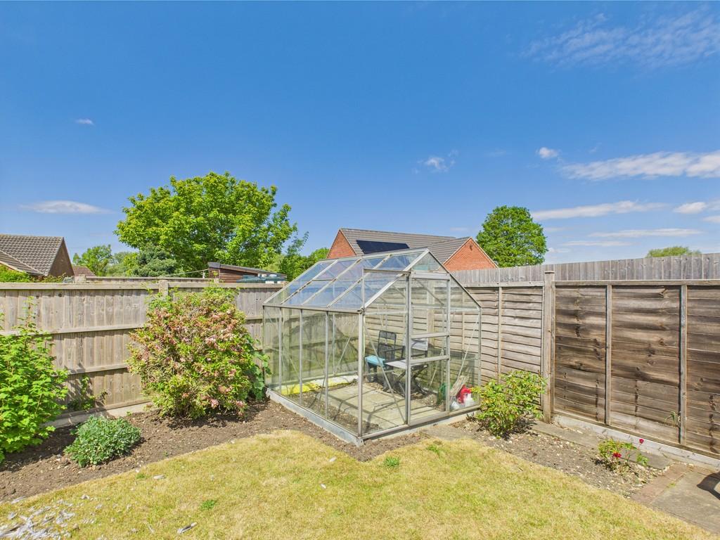 Cam04092 g0 pr0068 still019