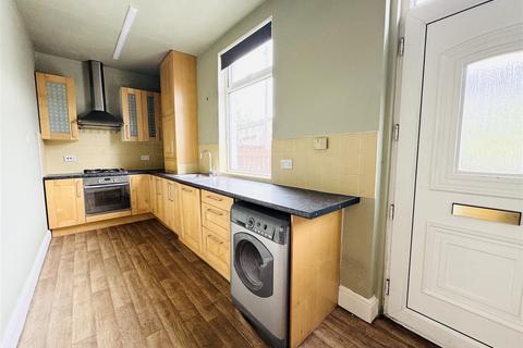 2 bedroom terraced house for sale, Croft Head, Skelmanthorpe, HD8 9EB