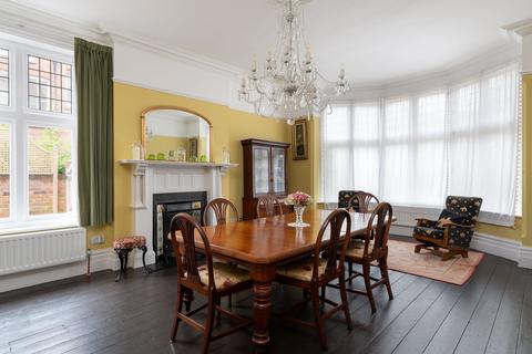 7 bedroom detached house for sale, Kimbolton Road, Bedford, MK40