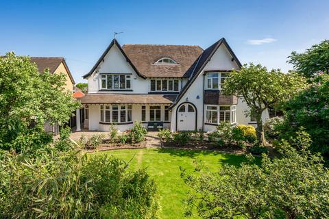4 bedroom detached house for sale, Preston New Road, Blackpool FY3