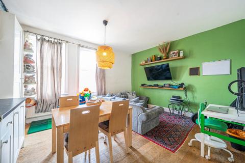 Ladywell Road, Ladywell, London, SE13