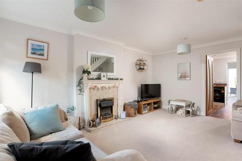 Frost Road, Wellesbourne