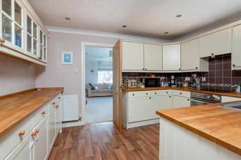 undefined, Frost Road, Wellesbourne