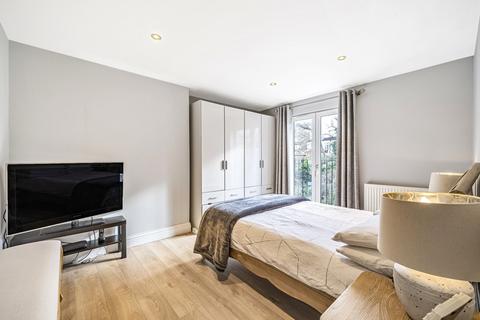 4 bedroom semi-detached house for sale, Knollys Road, Streatham, London, SW16