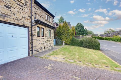 3 bedroom detached house for sale, Carr Field Drive, Luddenden