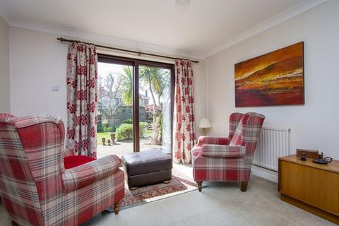 4 bedroom detached house for sale, Maillards Haven, Penarth