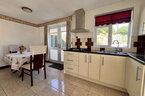 3 bedroom semi-detached house for sale, Scarsdale Road, Great Barr, Birmingham B42 2JW