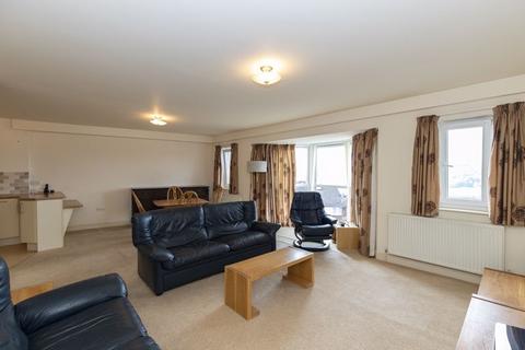 9 Markham Mount, Rochdale Road, Sowerby Bridge HX2 7JB