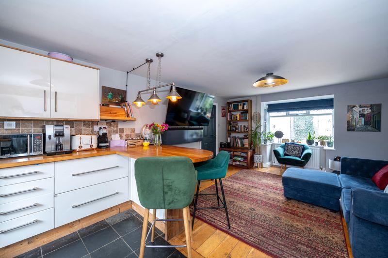 Living, dining,...