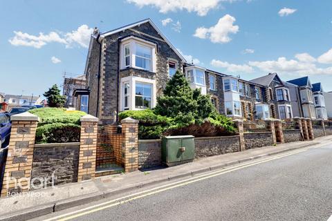 3 bedroom end of terrace house for sale, Cwmavon Road, Pontypool