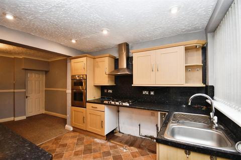17 Woodgate Road, Hull, HU5 5AH