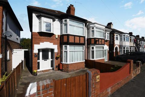 3 bedroom semi-detached house for sale, Welwyn Park Road, Hull