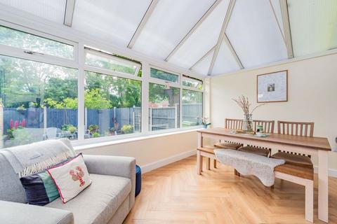 4 Helfa Bach, Chirk, Wrexham, LL14 5EQ