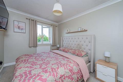 4 Helfa Bach, Chirk, Wrexham, LL14 5EQ