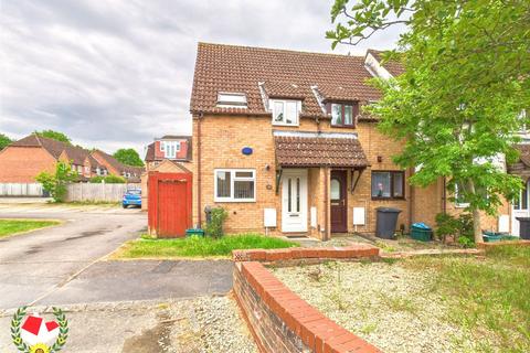 66 Apperley Drive, Quedgeley, Gloucester, GL2 4WP