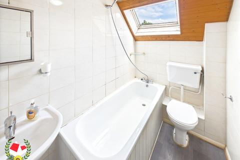 66 Apperley Drive, Quedgeley, Gloucester, GL2 4WP