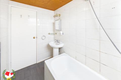 66 Apperley Drive, Quedgeley, Gloucester, GL2 4WP