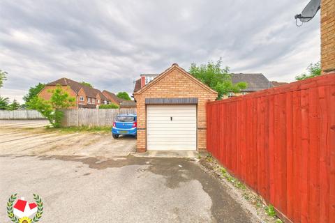66 Apperley Drive, Quedgeley, Gloucester, GL2 4WP