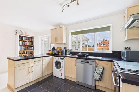 3 bedroom semi-detached house for sale, Greenvale, Newport TF10