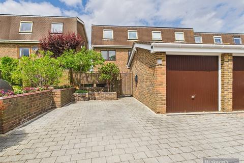 37 Ditton Reach, Thames Ditton, KT7 0XB
