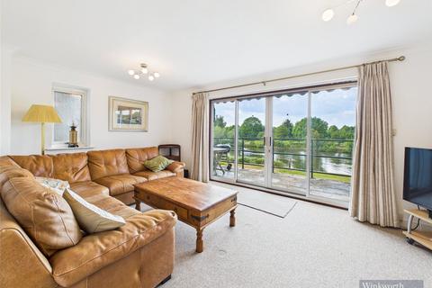 37 Ditton Reach, Thames Ditton, KT7 0XB