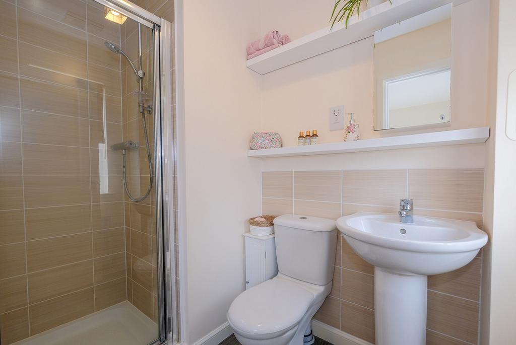 Master en-suite