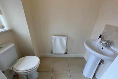 undefined, Cwrt Y Dderwen, Llanelli