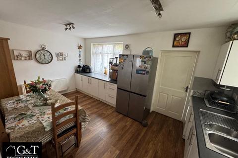 3 bedroom semi-detached house for sale, Consort Crescent, Brierley Hill