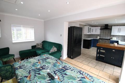 undefined, LILLY HILL, OLNEY