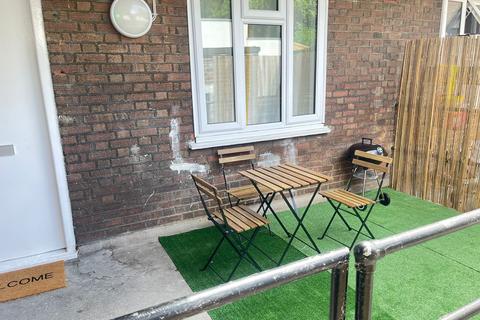 2 bedroom flat to rent, Junction Road Archway