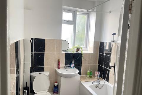 2 bedroom flat to rent, Junction Road Archway
