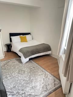 2 bedroom flat to rent, Junction Road Archway