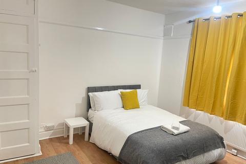 2 bedroom flat to rent, Junction Road Archway