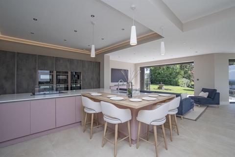 5 bedroom detached house for sale, Vernon Lodge, Harcourt Road, Malvern, Worcestershire, WR14