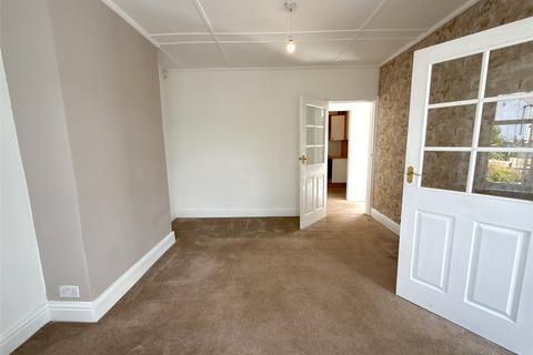 2 Stewartsfield, Rowlands Gill, NE39 1PE