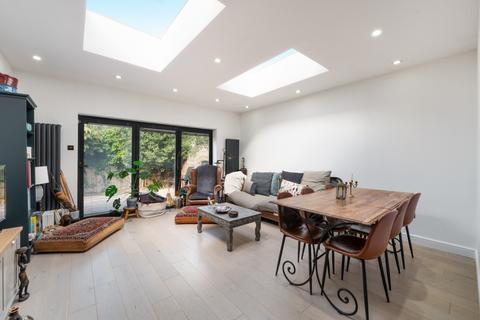 3 bedroom terraced house for sale, Chase Side Avenue, Wimbledon SW20