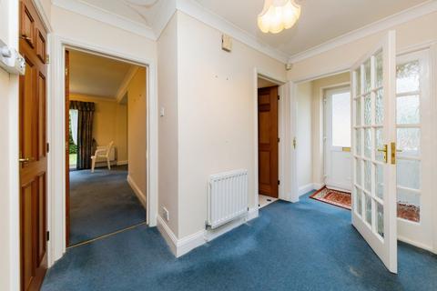 2 bedroom bungalow for sale, St. Vincent Drive, Northwich CW8