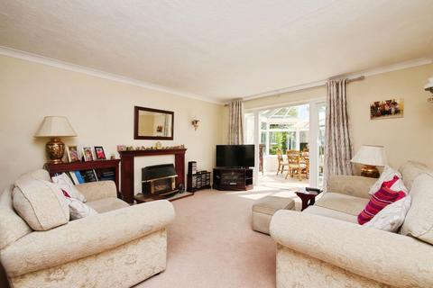 4 bedroom detached house for sale, Dringthorpe Road, North Yorkshire YO24