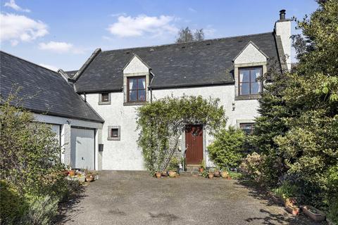 8 Wards Drive, Muir Of Ord, IV6 7PX
