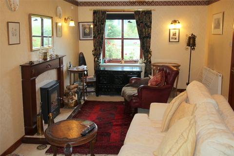 8 Wards Drive, Muir Of Ord, IV6 7PX